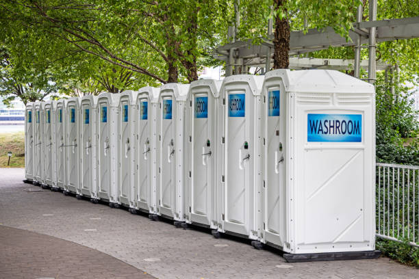 Best High-end porta potty rental  in Dallas Center, IA